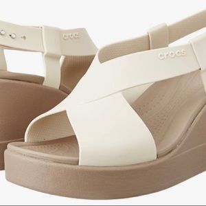 Brooklyn High Wedge CROCS